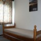 s�sz�ll�s: Petit Tibet residence